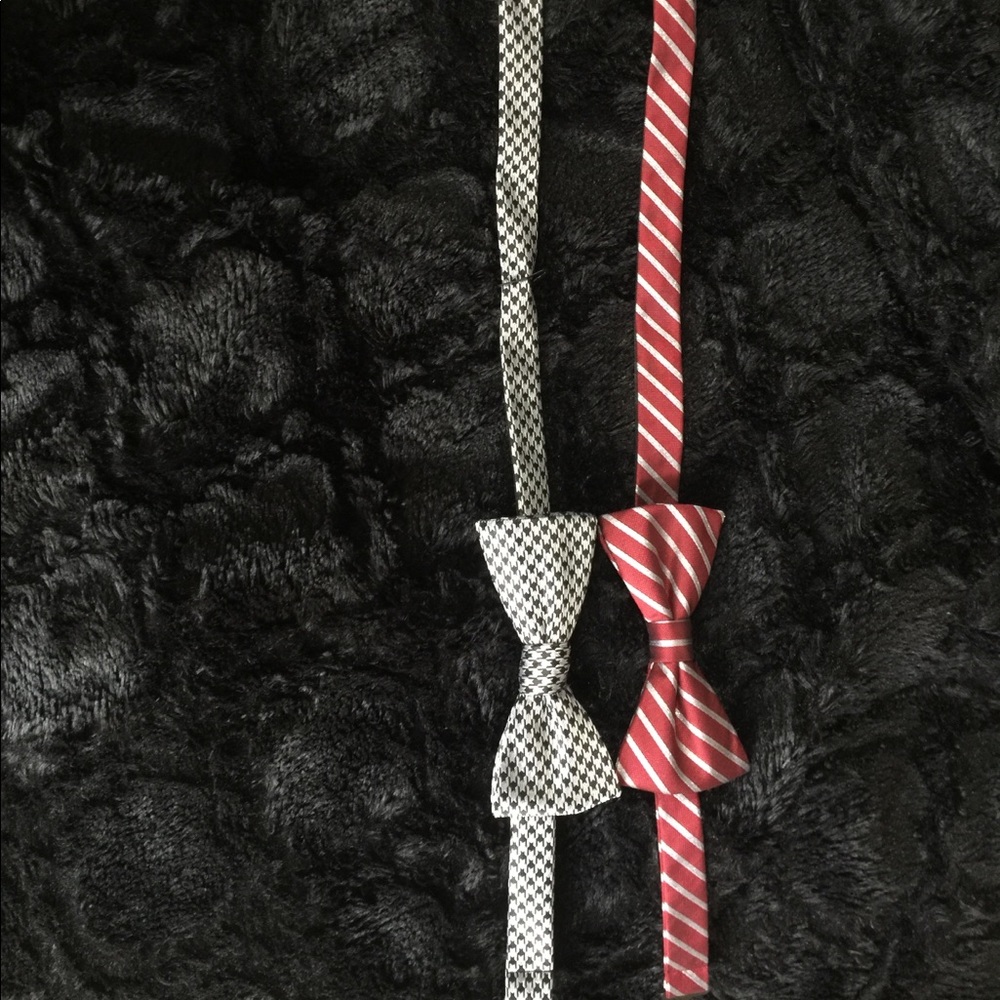 (SOLD)2 bow ties